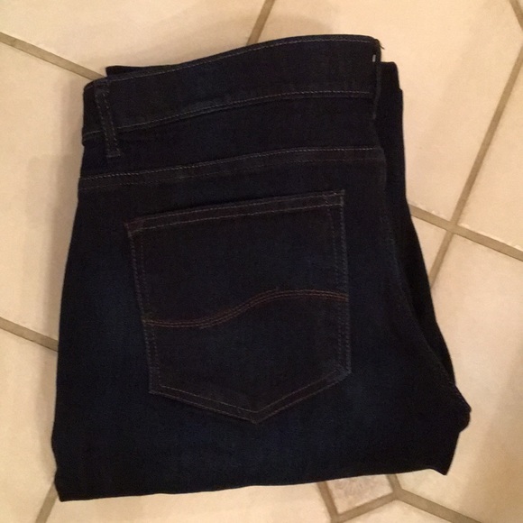 NWT Lee Modern Series/Platinum Women’s Jean’s - Picture 2 of 6